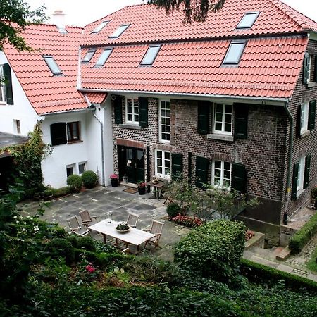 Landhaus In Idyllischer, Ruhiger Lage Und Flughafennaehe Ratingen Eksteriør bilde